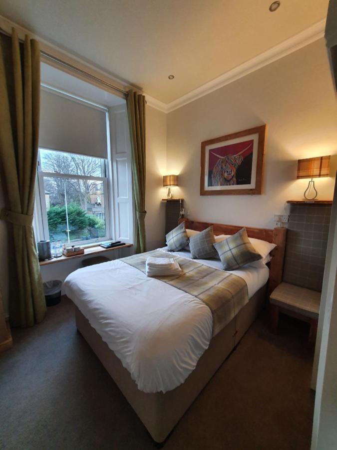 Compact Small Double Room Shower,1247941351:JPEG