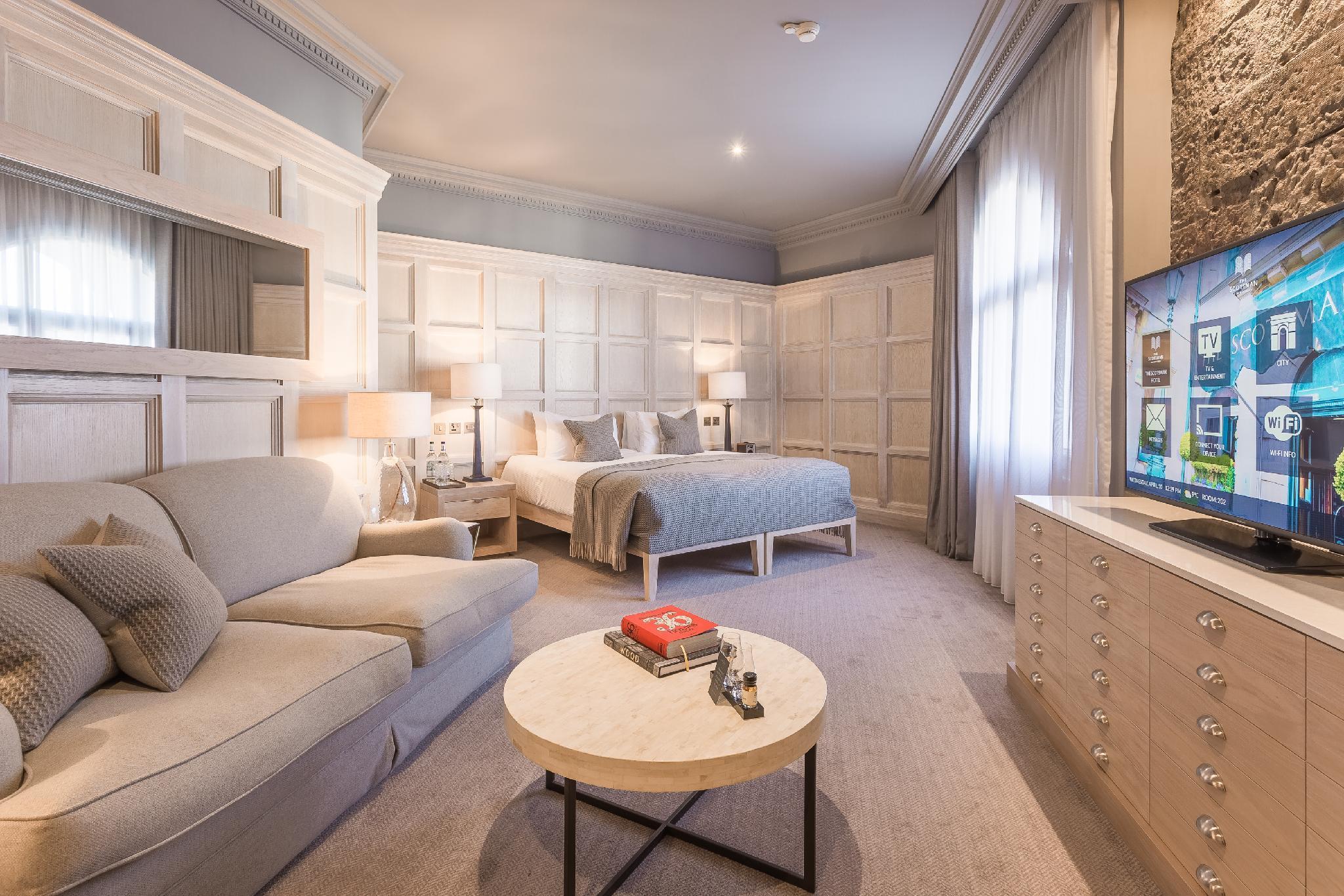 Feature Twin or Double Room