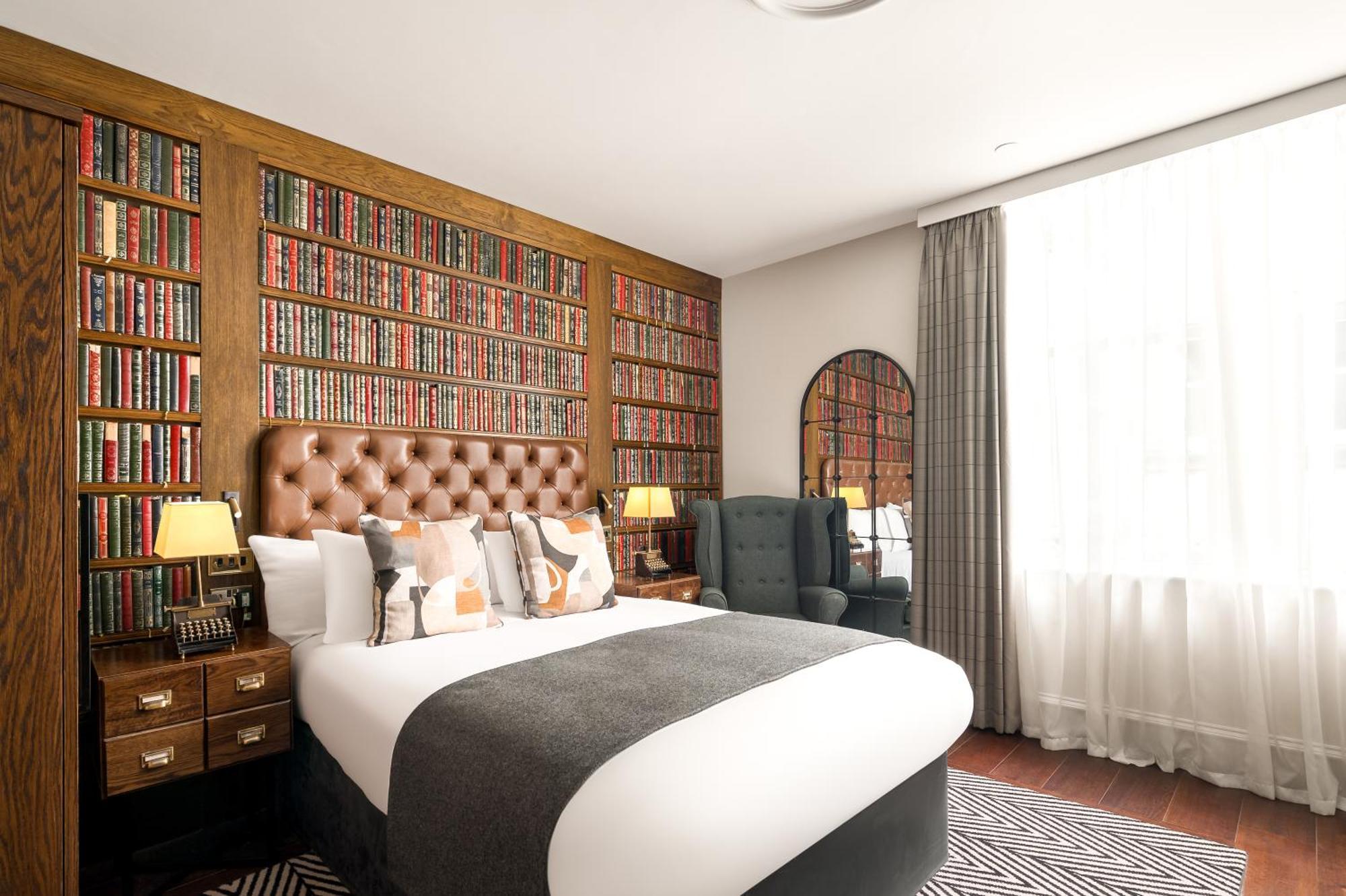 Standard Queen Room,1499098960:JPEG