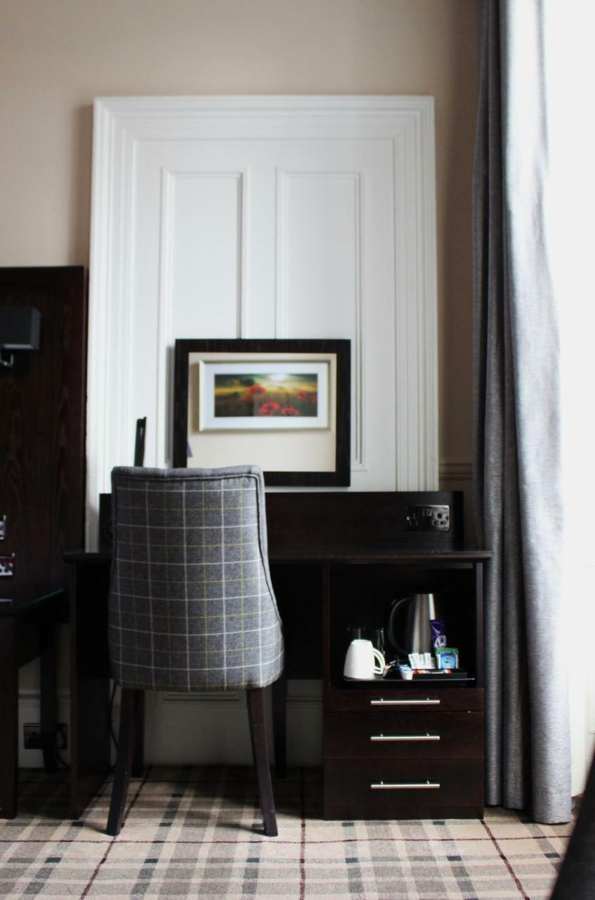 Deluxe King Room,779839263:JPEG