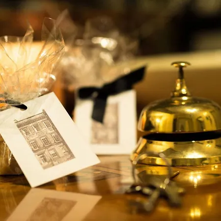 Six Brunton Place Guest House-2